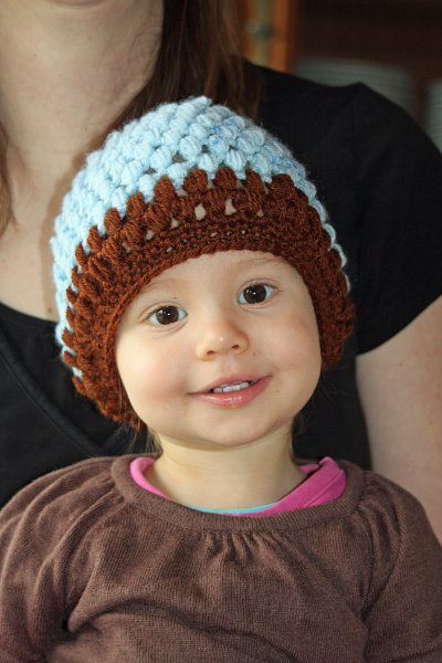 IMG_9747.JPG - Omas "Testmütze" passt mir prima.