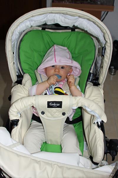 IMG_4066.JPG - Ich bin bereit für meinen ersten Ausflug im Sportwagen