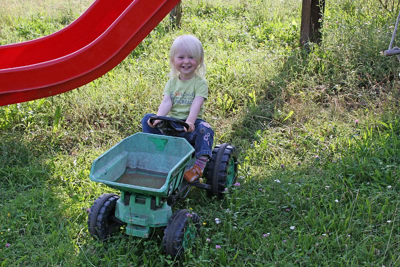 IMG_6515.JPG - Den darf ich auch schon ohne Führerschein fahren