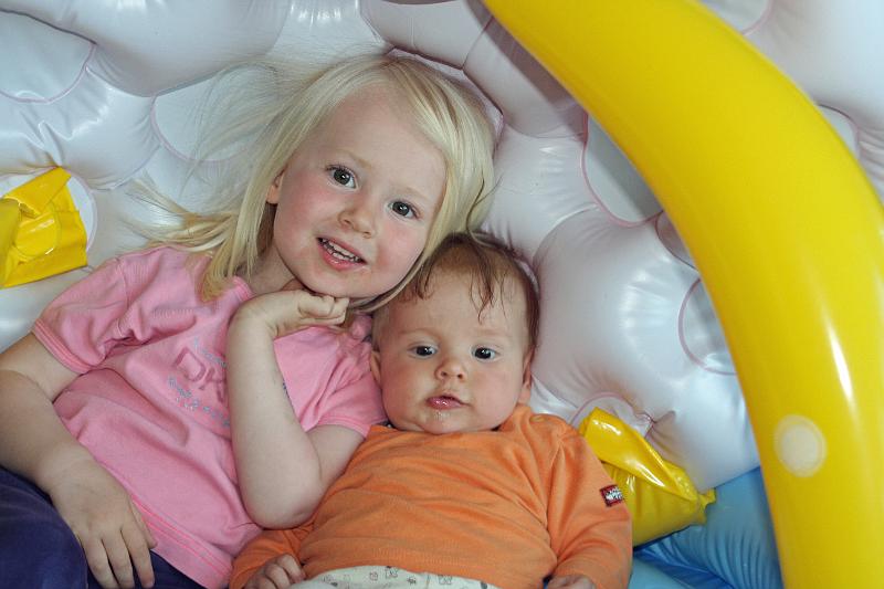 IMG_7984.JPG - Kuscheln macht Spass!